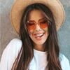 bella_blossoms
